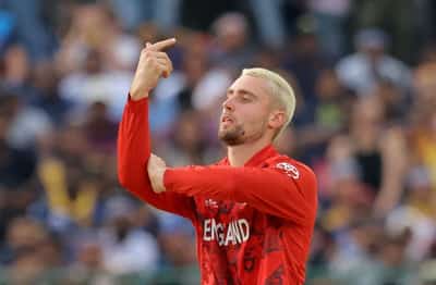 Image for Cricket-Jacks of all trades helps England fight back to sink Sri Lanka at T20 World Cup