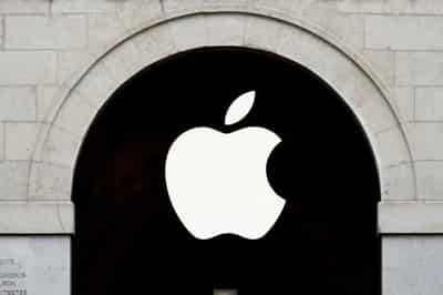Image for Apple says &#8216;Chaos Monkeys&#8217; author hired in ads business has left company