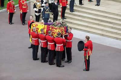 Image for Queen Elizabeth died of ‘old age’, death certificate shows