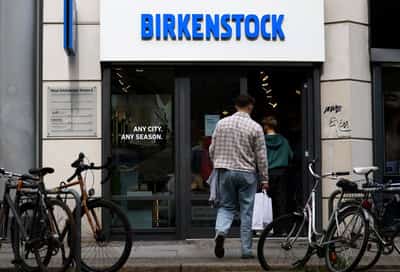 Image for German consumer sentiment dips in September on job loss concerns, finds GfK