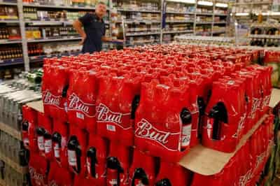 Image for AB InBev sells more beer, consumers swallow higher prices