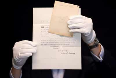 Image for In 1929 letter, Churchill ponders &#8216;pleasing and profitable&#8217; pursuits outside politics