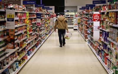 Image for UK public inflation expectations surged after Iran war, BoE says
