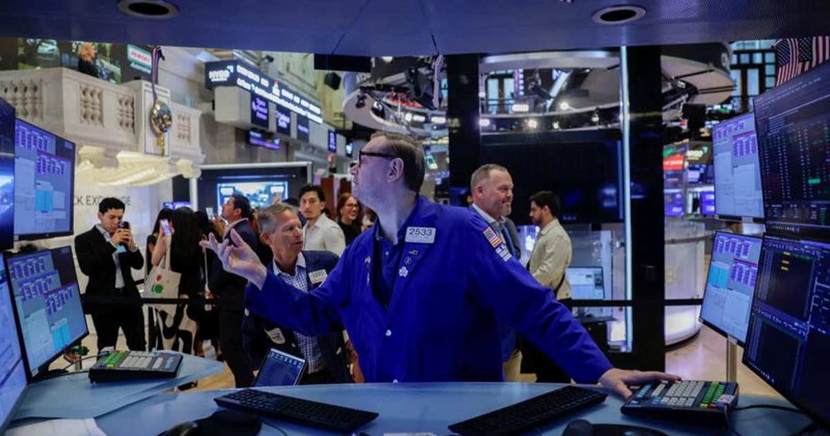 September Market Risks: Geopolitics, Central Banks & AI IPOs Ahead