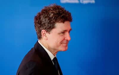 Image for Romania's new PM nominee pushes plan to form government despite his own party