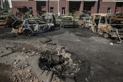 Image for Russia devastates Ukrainian food storage in stepped up attacks on logistics