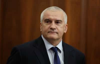 Image for Russian-backed Crimea governor says fuel situation is likely to remain tense