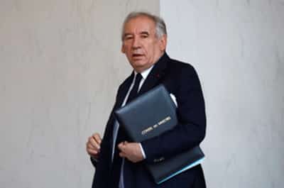 Image for French PM Bayrou says France and Europe must stand up to Trump