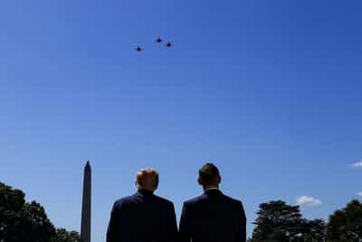 Image for Trump says US will send additional 5,000 troops to Poland