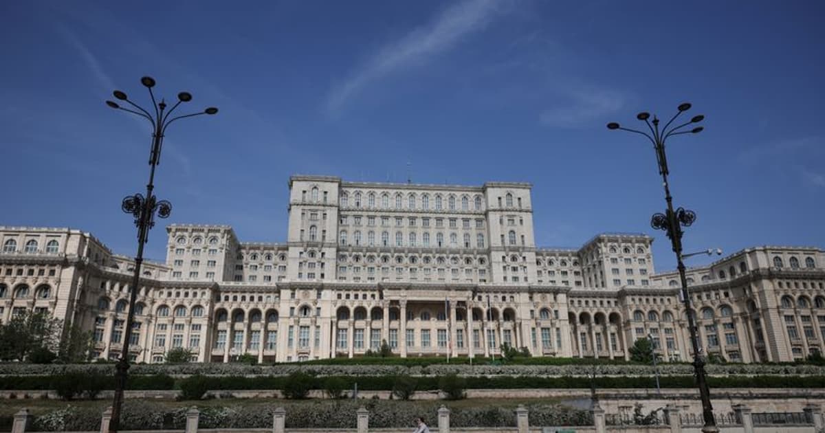 Romanian parliament clears 8.33 billion euros worth of EU-funded defence contracts
