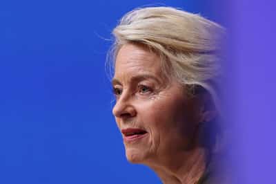 Image for Trump demands more concessions as EU holds off on US tariff countermeasures