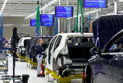 Image for German inflation slows more than expected in October