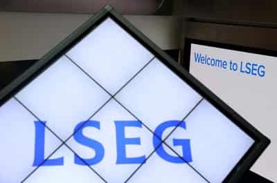 Image for London's FTSE 100 retreats as financials weigh; Airtel Africa tumbles