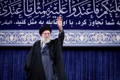 Image for Israel's Netanyahu says many signs that Khamenei 'is no longer'