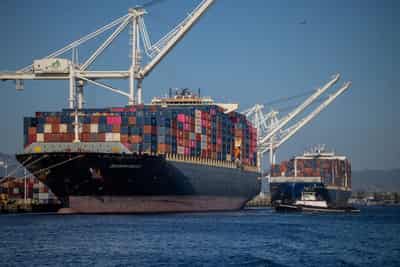 Image for US trade court rules against Trump's 10% global tariffs