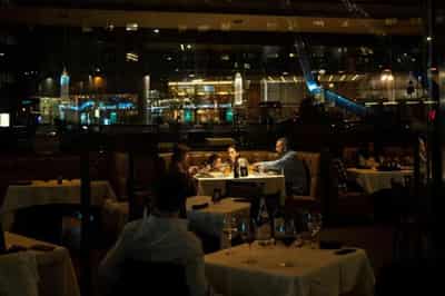 Image for New York becomes first U.S. city to mandate COVID vaccines to enter restaurants, gyms