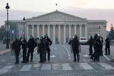 Image for French bond yields near 24-year high as new protests loom