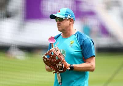 Image for Cricket-Flower rules himself out of contention as England test head coach