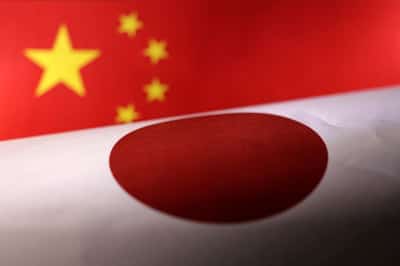 Image for Chinese navy passes by Japanese islands again after Pacific training