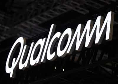 Image for Qualcomm shares slide as higher costs, Apple-related weakness cloud profit forecast