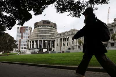 Image for New Zealand parliament adjourns before November election