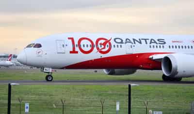 Image for Qantas and BP unveil strategic partnership to reduce carbon emissions