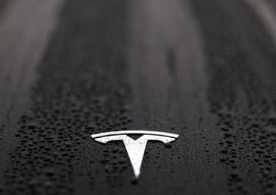 Image for Slovakia to approve Tesla's self-driving tech