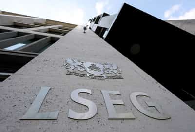 Image for UK stocks edge lower as investors assess inflation before BoE decision
