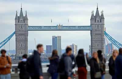 Image for More flexibility can keep sick UK employees in work, report says