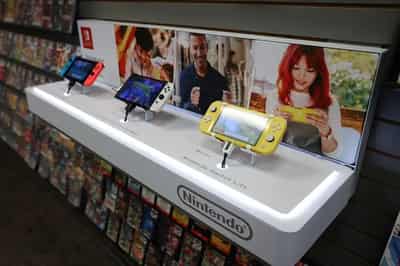 Image for Nintendo cuts annual profit forecast 10% as Switch sales slow