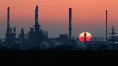 Image for Oil dips on faltering China economy, US crude stock build