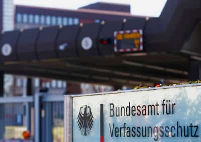 Image for German spy agency opens helpline for those exiled from Russia, China