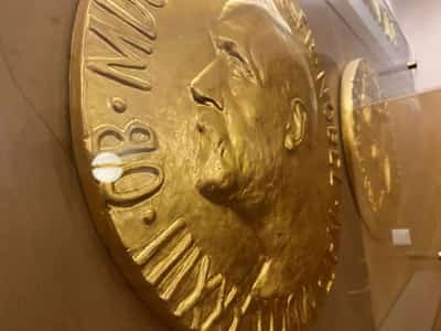 Image for Factbox-How does the Nobel Peace Prize work?