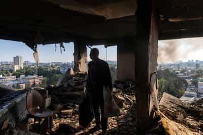 Image for Cluster munitions cause more than 1,200 civilian casualties in Ukraine war, global monitor says