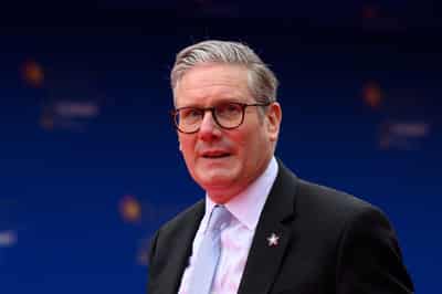 Image for UK-EU edge towards a reset on e-gates, food and defence