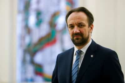 Image for ECB more likely to wait until year-end to cut rates, Simkus says