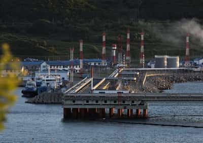 Image for G7 finance chiefs agree on Russian oil price cap but level not yet set