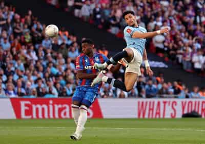 Image for Soccer-Crystal Palace's Eze seals historic FA Cup final win against Man City
