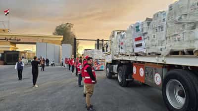 Image for Gaza's Rafah border crossing will remain closed through Wednesday, Israel says