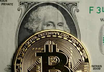 Image for Cryptoverse: Buying the dip? Bitcoin’s a rates rookie