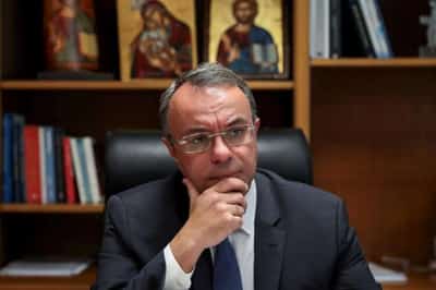Image for Greece to spend another 3.2 billion euros to shield consumers from energy crisis
