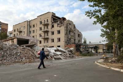 Image for Ukrainian lawmakers pass budget changes for record defence spending