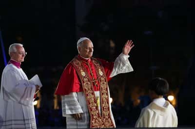 Image for Pope Leo heads to Canary Islands on mission to help migrants