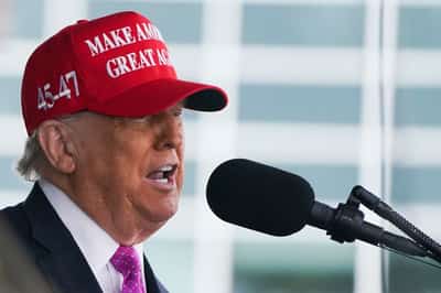 Image for Putin is playing with fire, Trump says