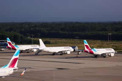 Image for EU aviation safety agency narrows Gulf airspace warning