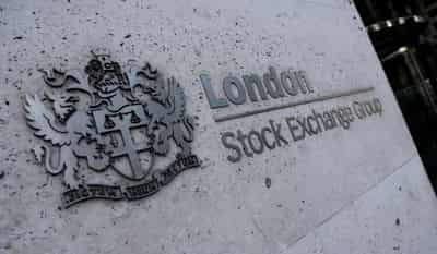 Image for Healthcare stocks boost FTSE 100, economy worries weigh on midcap stocks