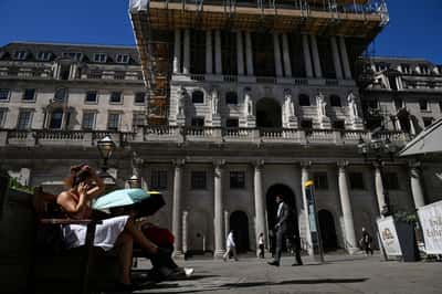 Image for Bank of England set to hold rates steady, slow QT