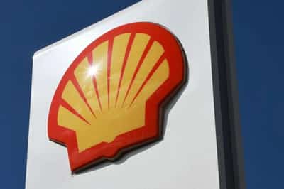 Image for Exclusive-Shell in talks with Indian consortium to sell Russian LNG plant stake -sources
