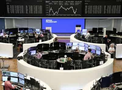 Image for European shares fall as miners tumble on weak China demand