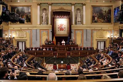 Image for Pope Leo warns Spain's parliament the world is in 'profound' crisis